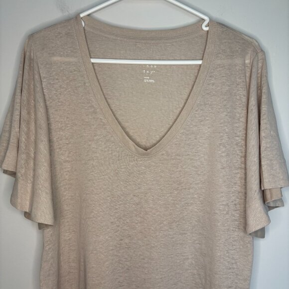 A NEW DAY Linen Blend Tee Womens L Tan Flutter Sleeve V-Neck 52% Linen - Picture 1 of 7